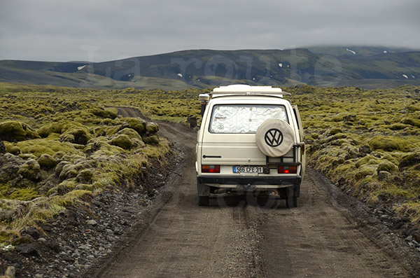 islande route F208 vw t3 volkswagen transporter syncro coule de lave