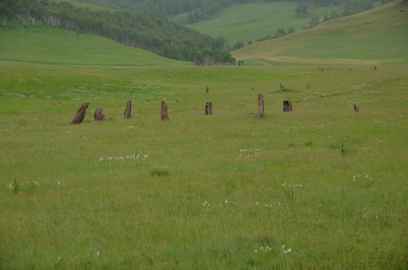 russie par la route sibrie Kakassie sud de krasnoiarsk archologie histoire pierres leves monuments mgalithiques