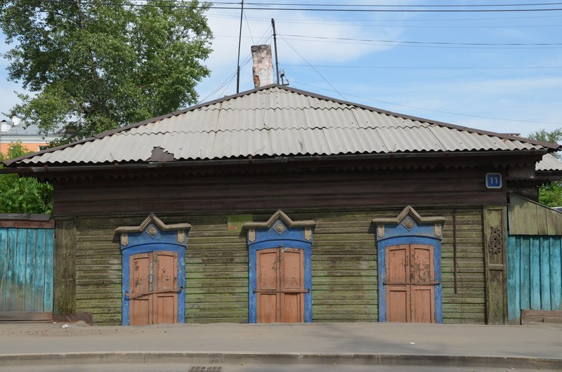 russie par la route sibrie irkutsk irkoutsk isba maison traditionnelle