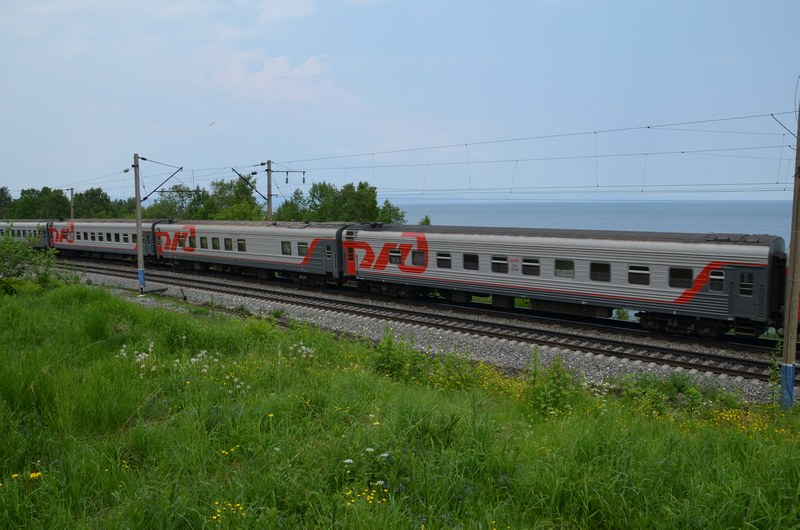 russie par la route sibrie lac Baikal train transsibrien