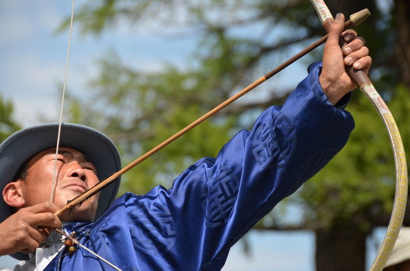 russie mongolie par la route lac khovsgol khatgal naadam tir  l'arc archer