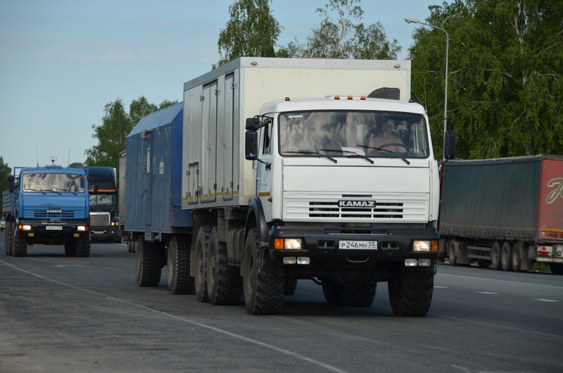 russie mongolie par la route transsibrienne M53 camions Kamaz
